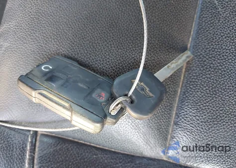 2015 Chevrolet Silverado 1500 1Lt z USA, uszkodzony, nr VIN 3GCPCREC4FG287764